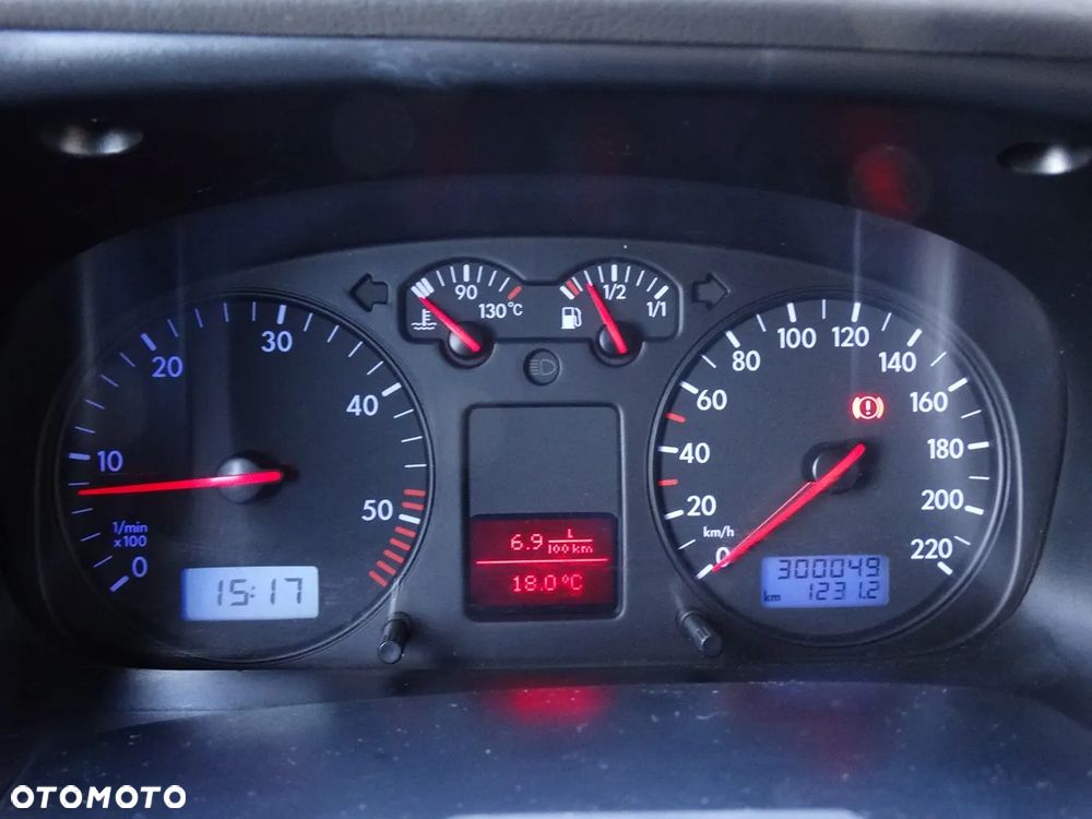 Volkswagen Multivan TDI - 19