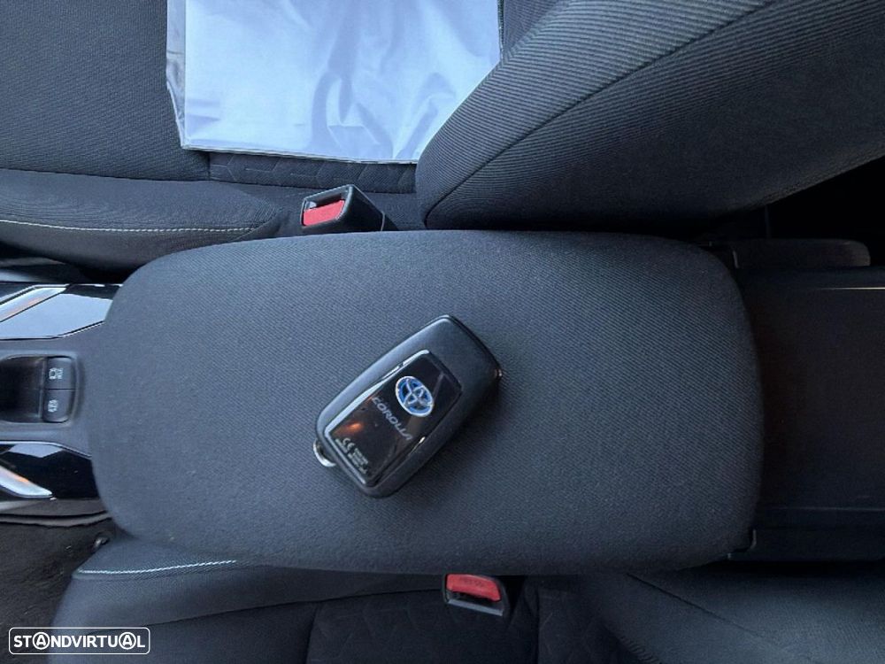 Toyota Corolla Touring Sports 1.8 Hybrid Comfort - 16