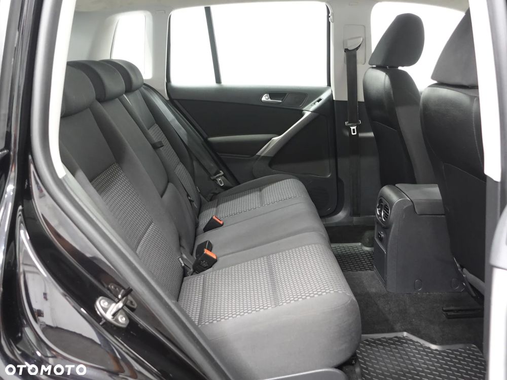 Volkswagen Tiguan 1.4 TSI BlueMotion Technology Trend & Fun - 23