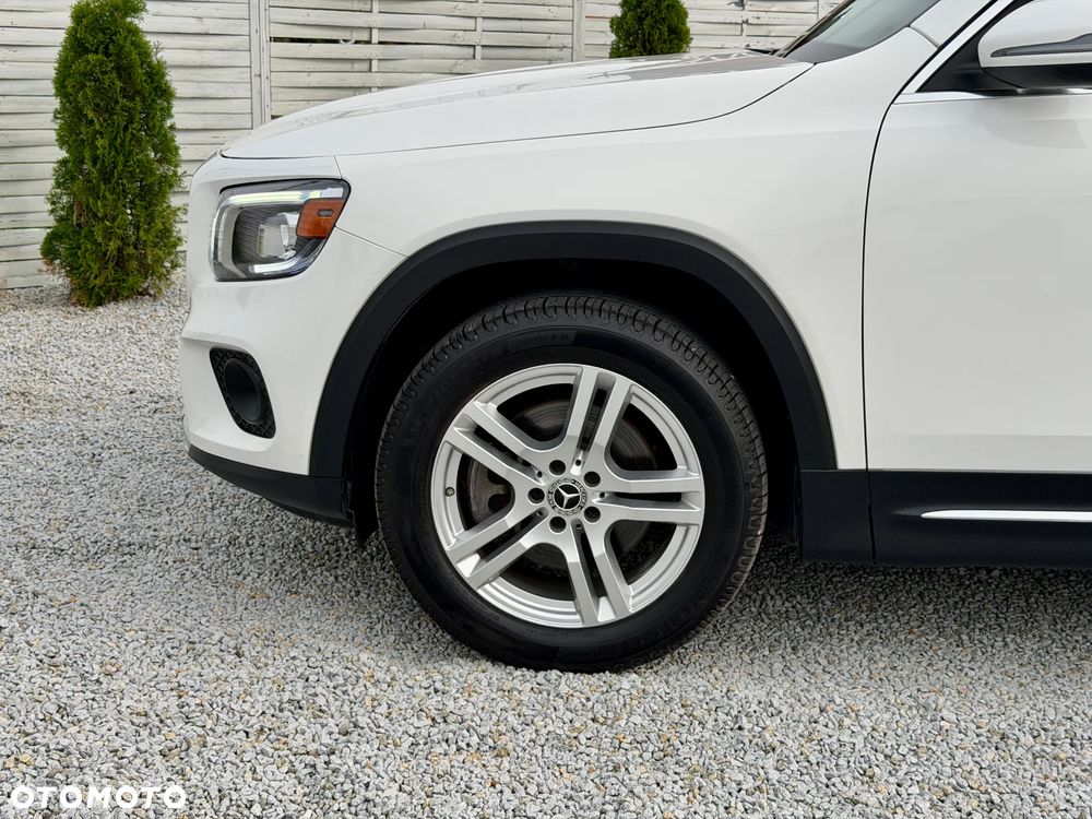 Mercedes-Benz GLB 250 4Matic 8G-DCT - 24
