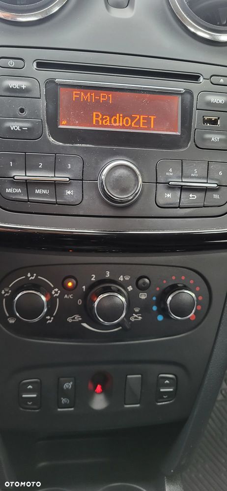 Dacia Sandero 0.9 TCe SL Celebration - 9