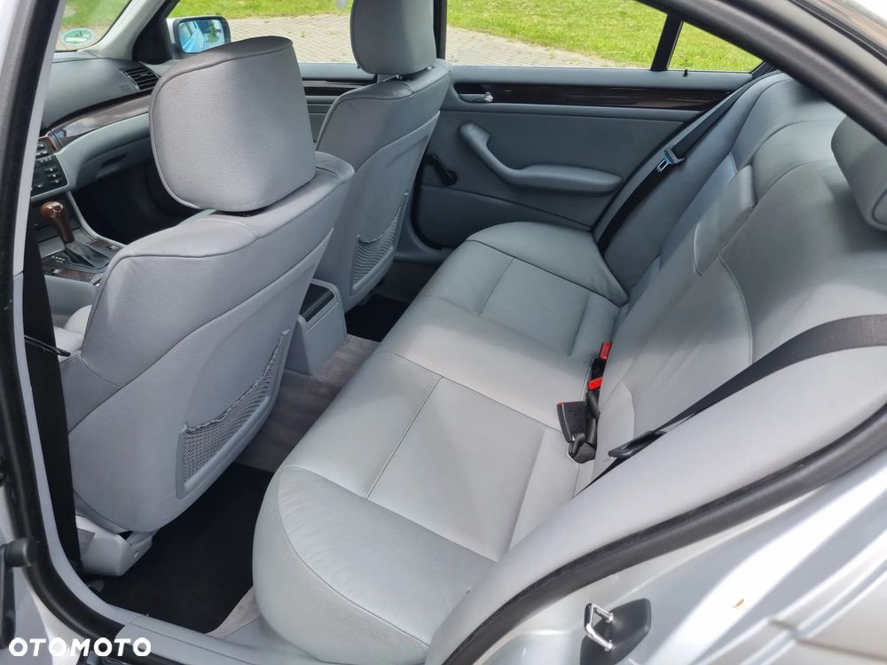 BMW Seria 3 - 10