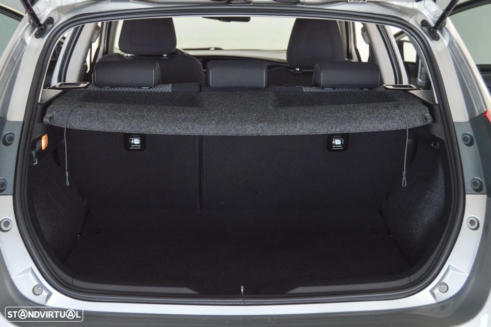 Toyota Auris 1.4 D-4D Comfort - 14