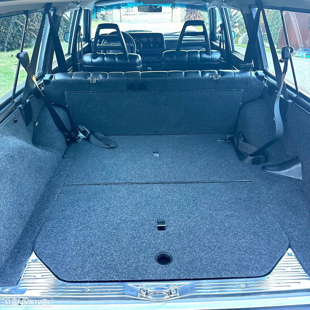 Volvo 245 - 12