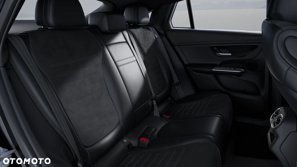 Mercedes-Benz GLC 200 d mHEV 4-Matic AMG Line - 12