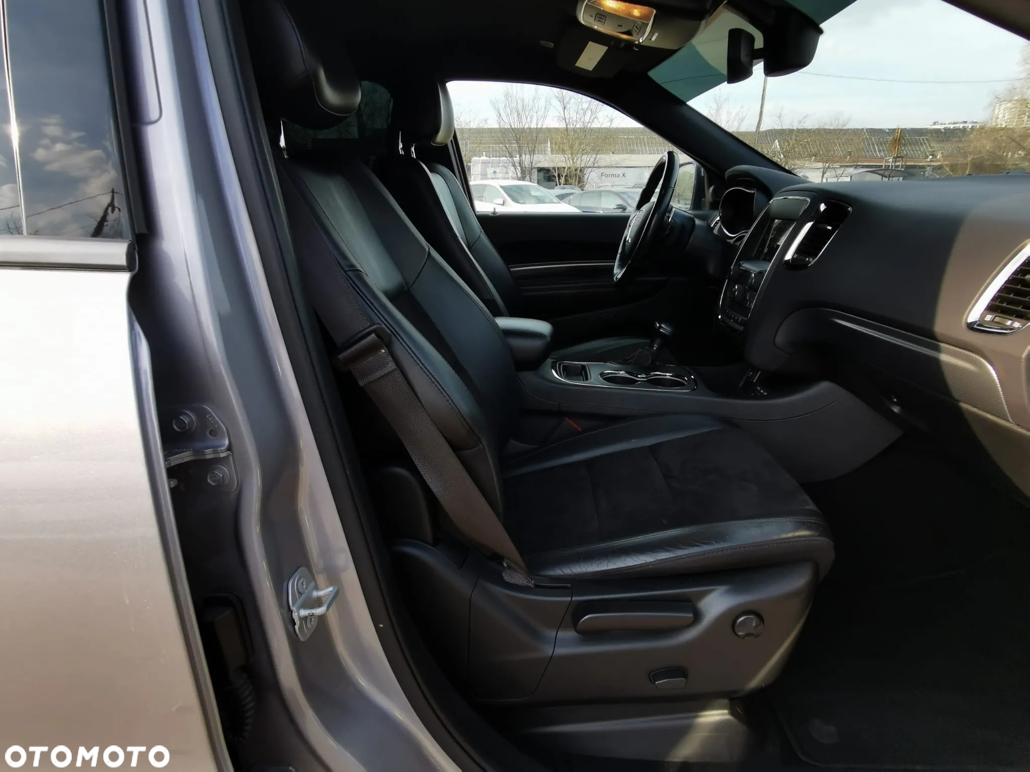Dodge Durango - 10