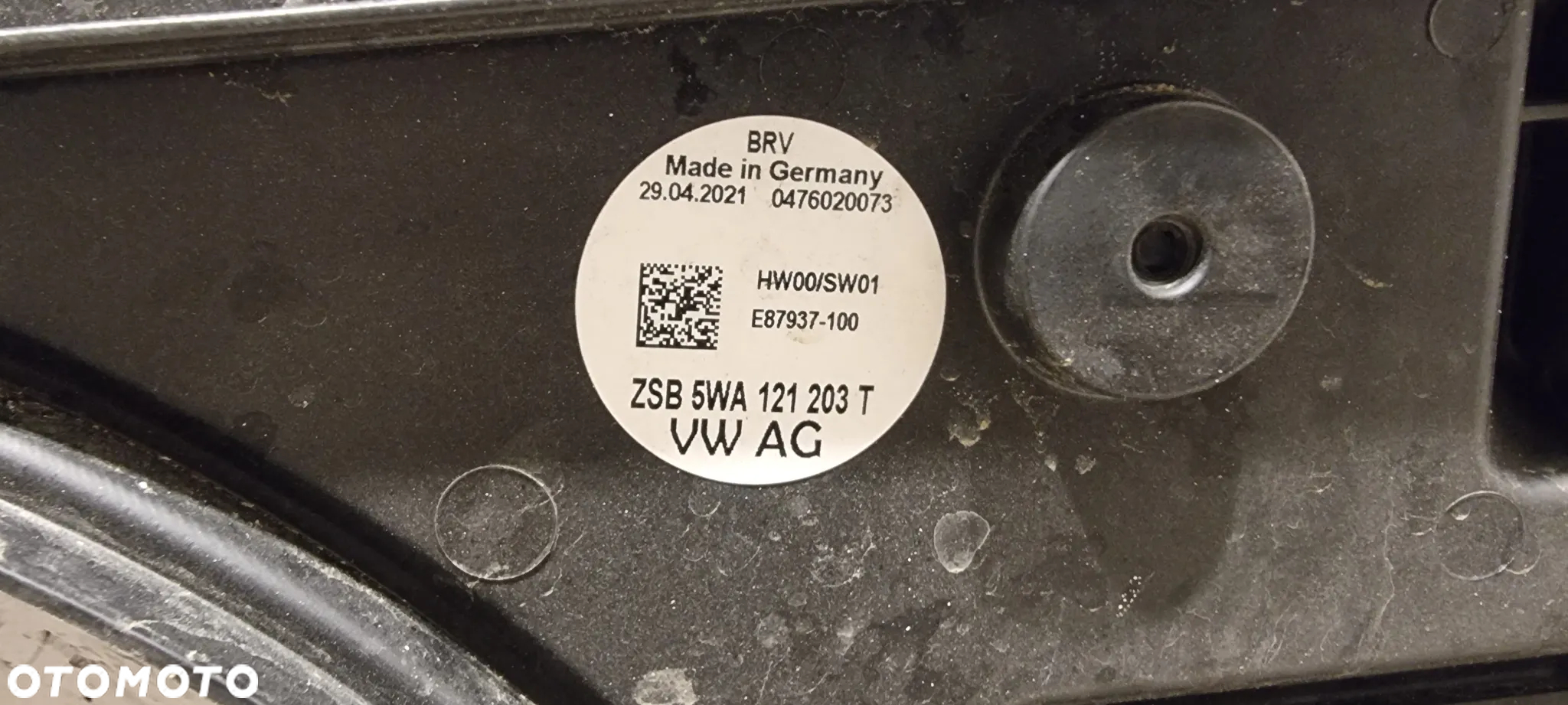 Obudowa wentylatora chłodnicy VOLKSWAGEN AUDI SEAT SKODA - 2