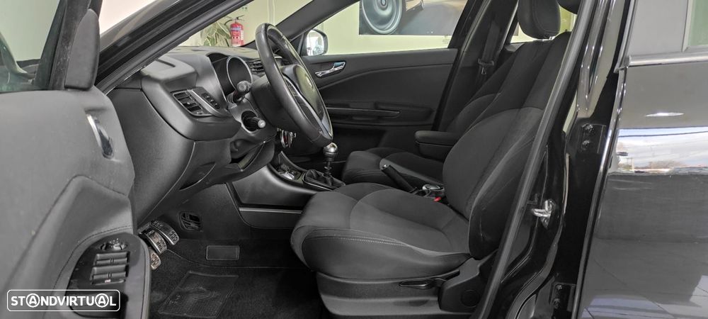 Alfa Romeo Giulietta 1.6 JTDM Exclusive - 16