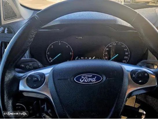 Ford Transit Connect - 9