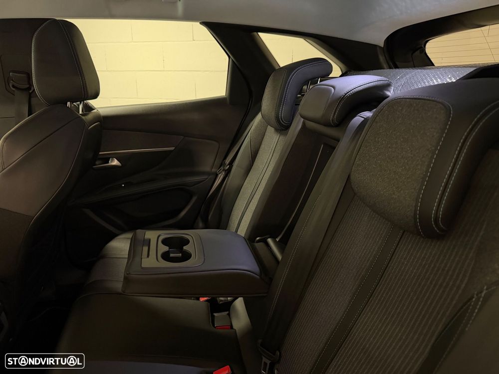 Peugeot 3008 1.5 BlueHDi Allure Pack EAT8 - 10