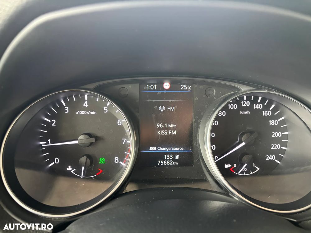 Nissan Qashqai 1.3 DIG-T ACENTA - 16