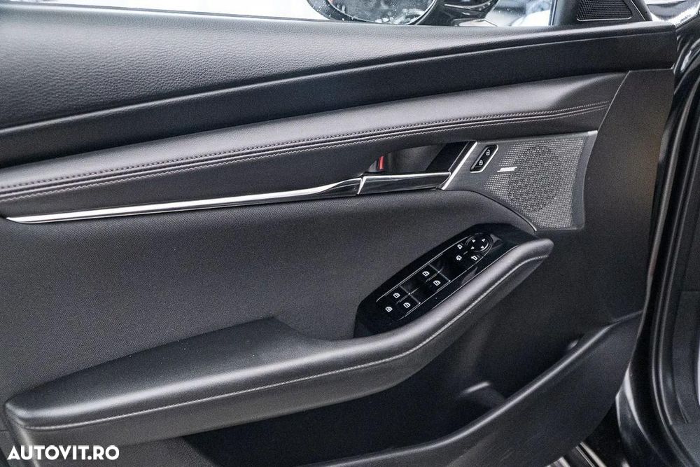 Mazda 3 SKYACTIV-X 2.0 M-Hybrid SELECTION - 31