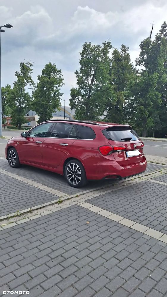 Fiat Tipo 1.4 T-Jet 16v Lounge - 4