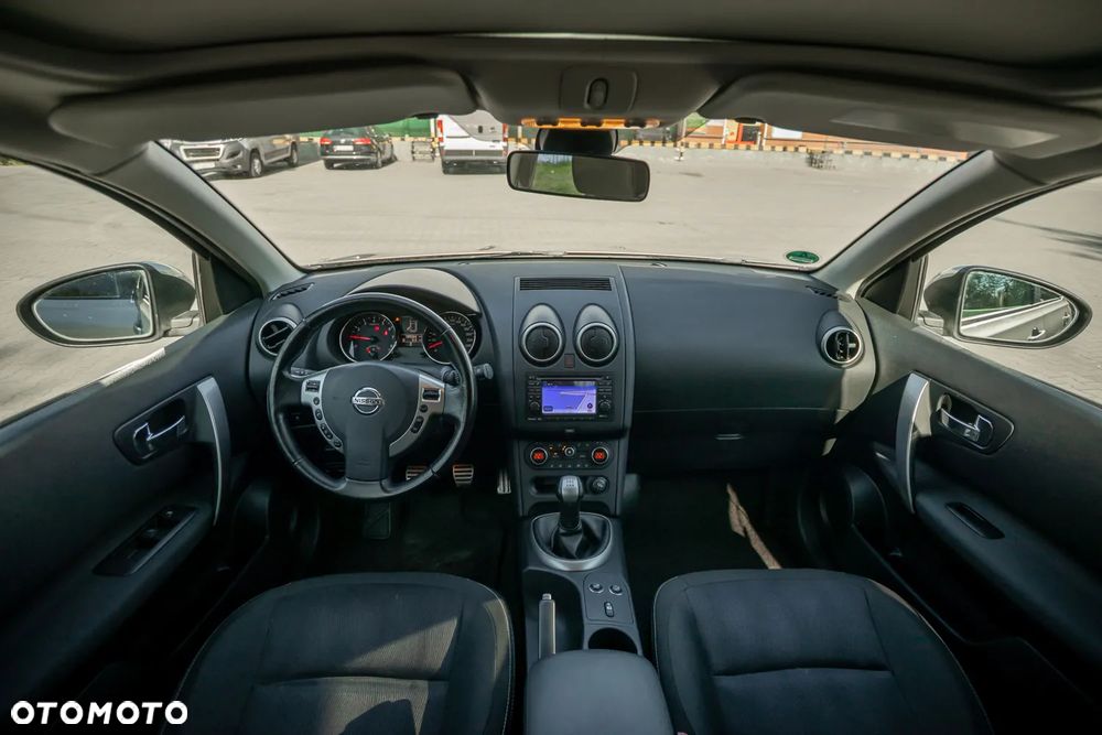 Nissan Qashqai 1.6 360 - 26