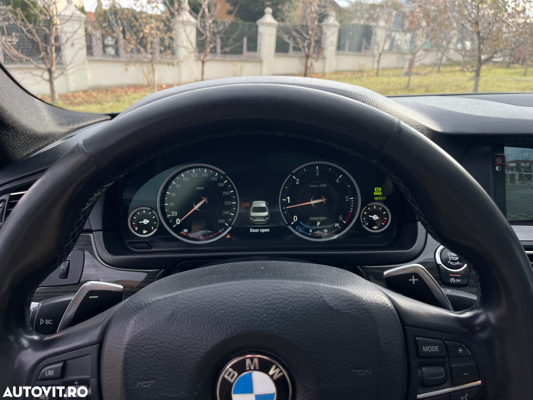 BMW Seria 5 535d xDrive - 24