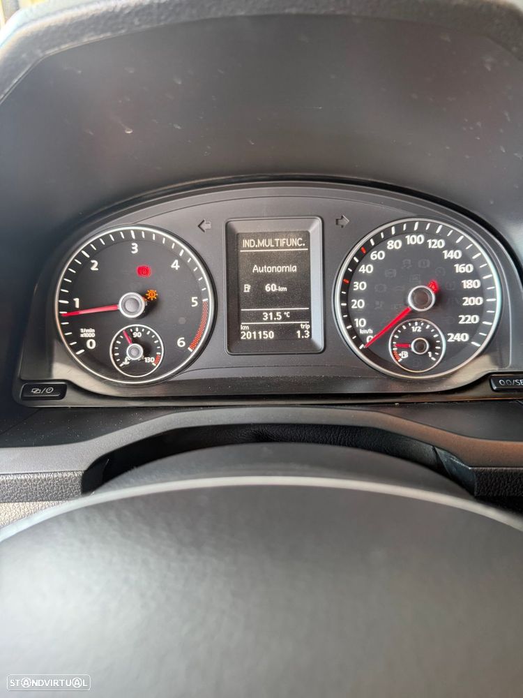VW Caddy 1.6 TDi BlueMotion - 17