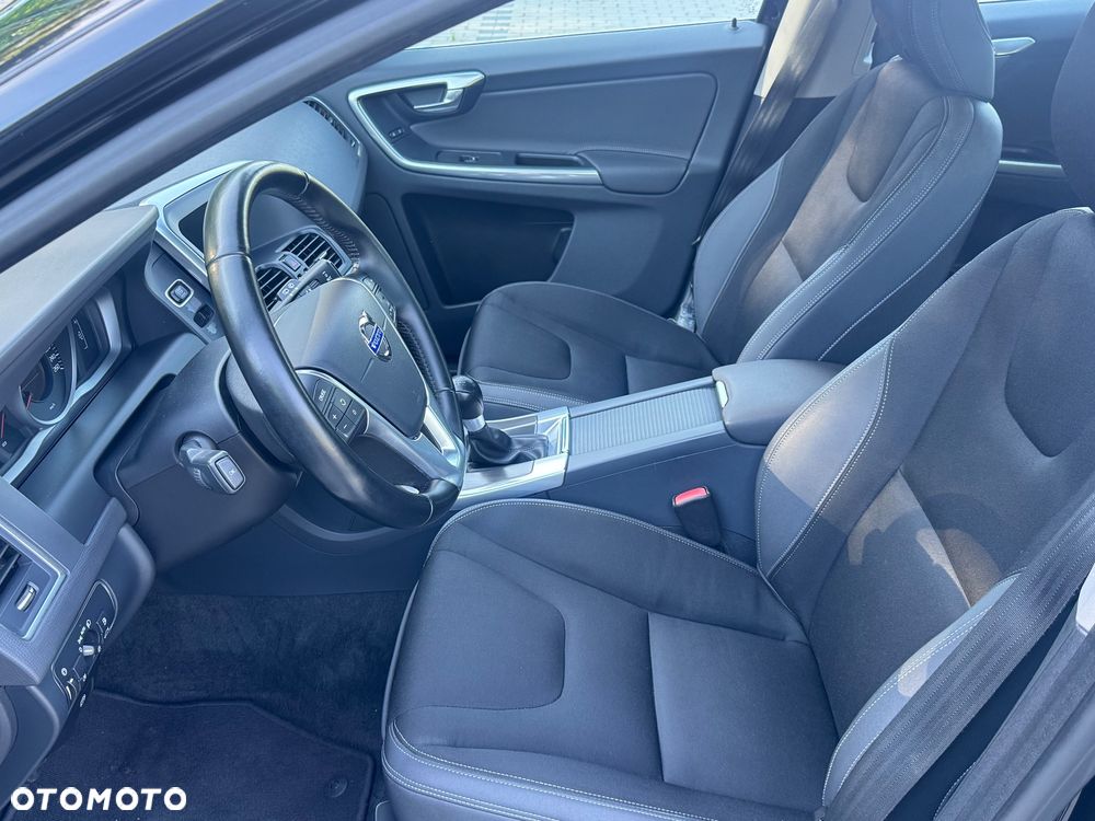 Volvo XC 60 D3 Edition Pro - 13