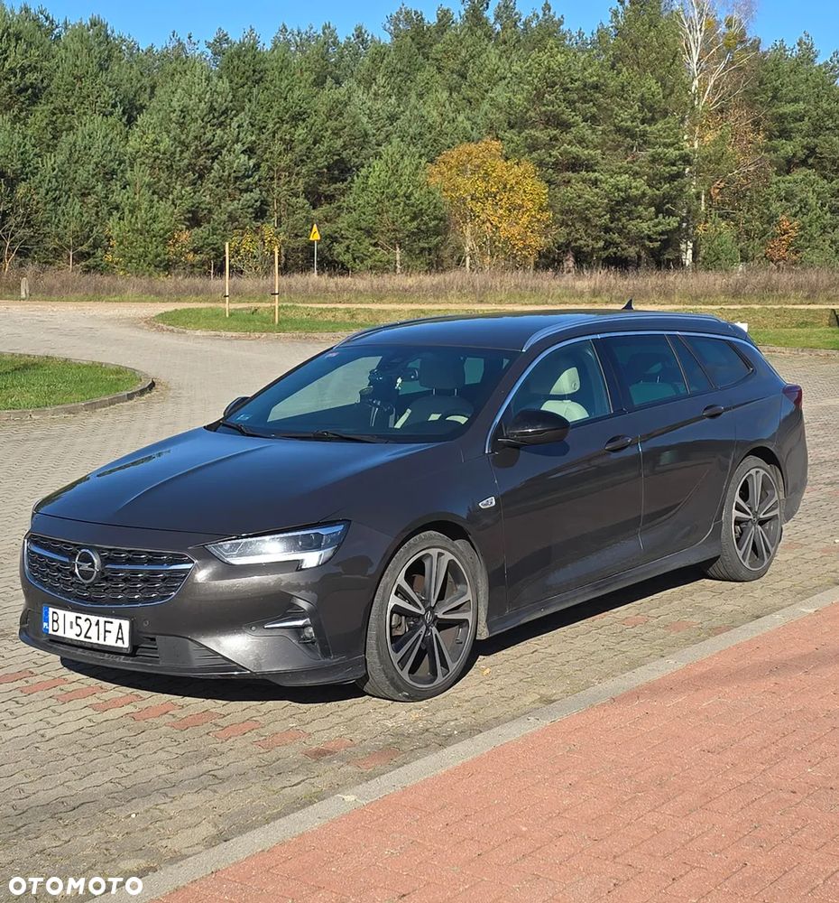 Opel Insignia - 1