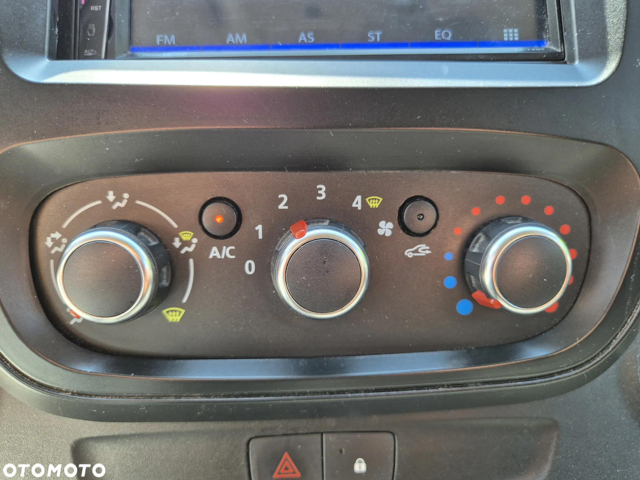 Renault TRAFIC - 33