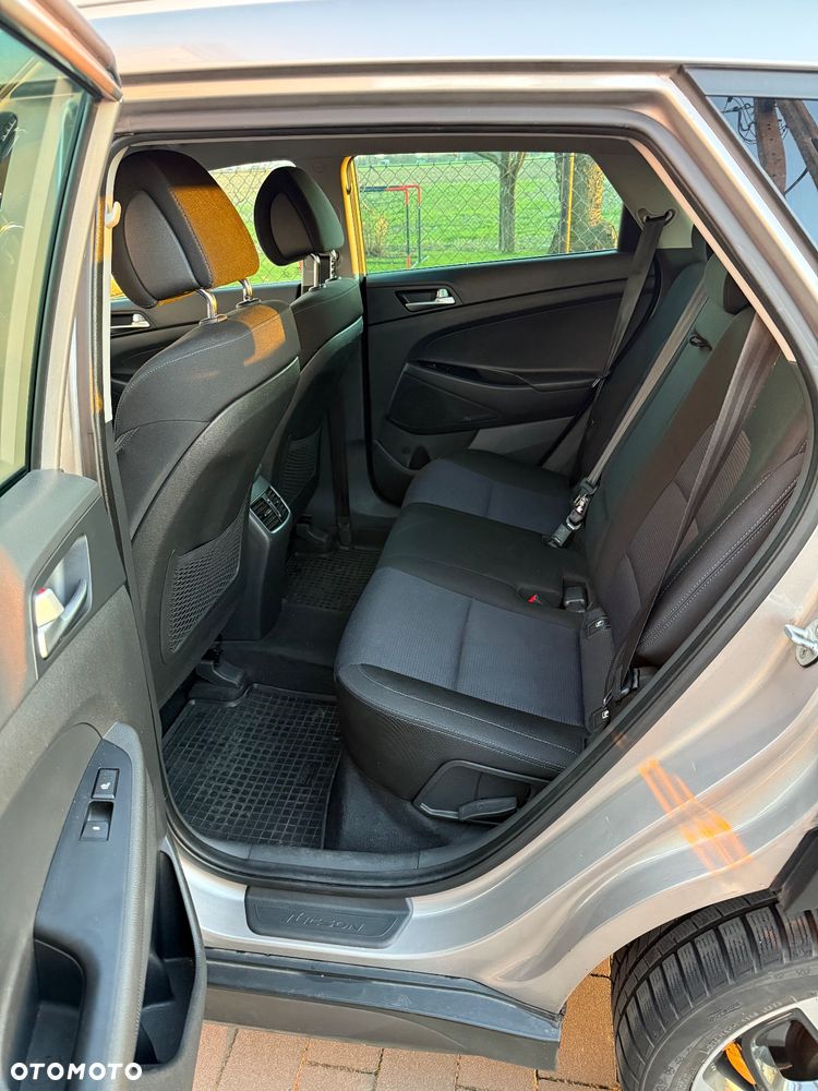 Hyundai Tucson 2.0 CRDI BlueDrive GO 2WD - 9