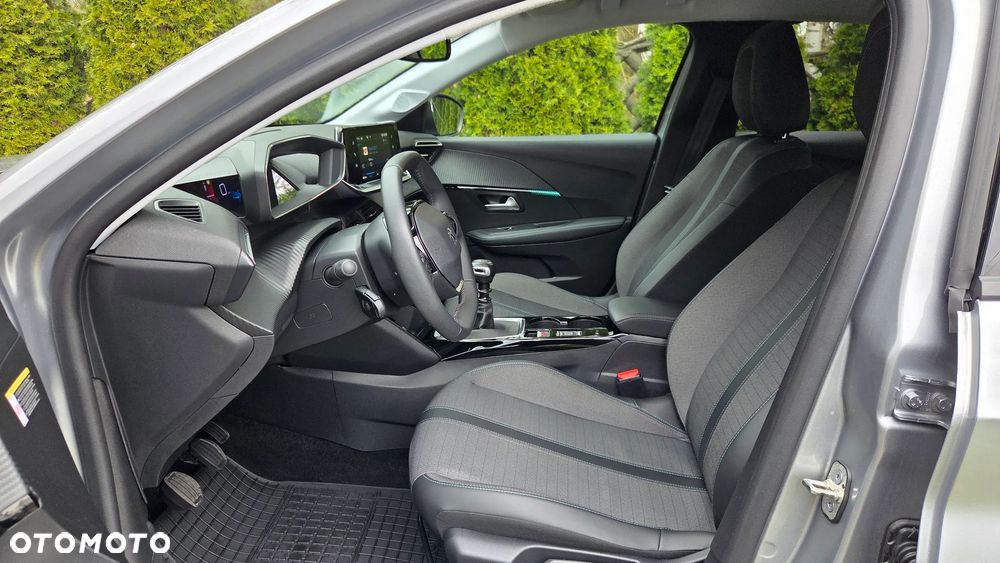 Peugeot 208 1.2 PureTech Allure S&S - 12