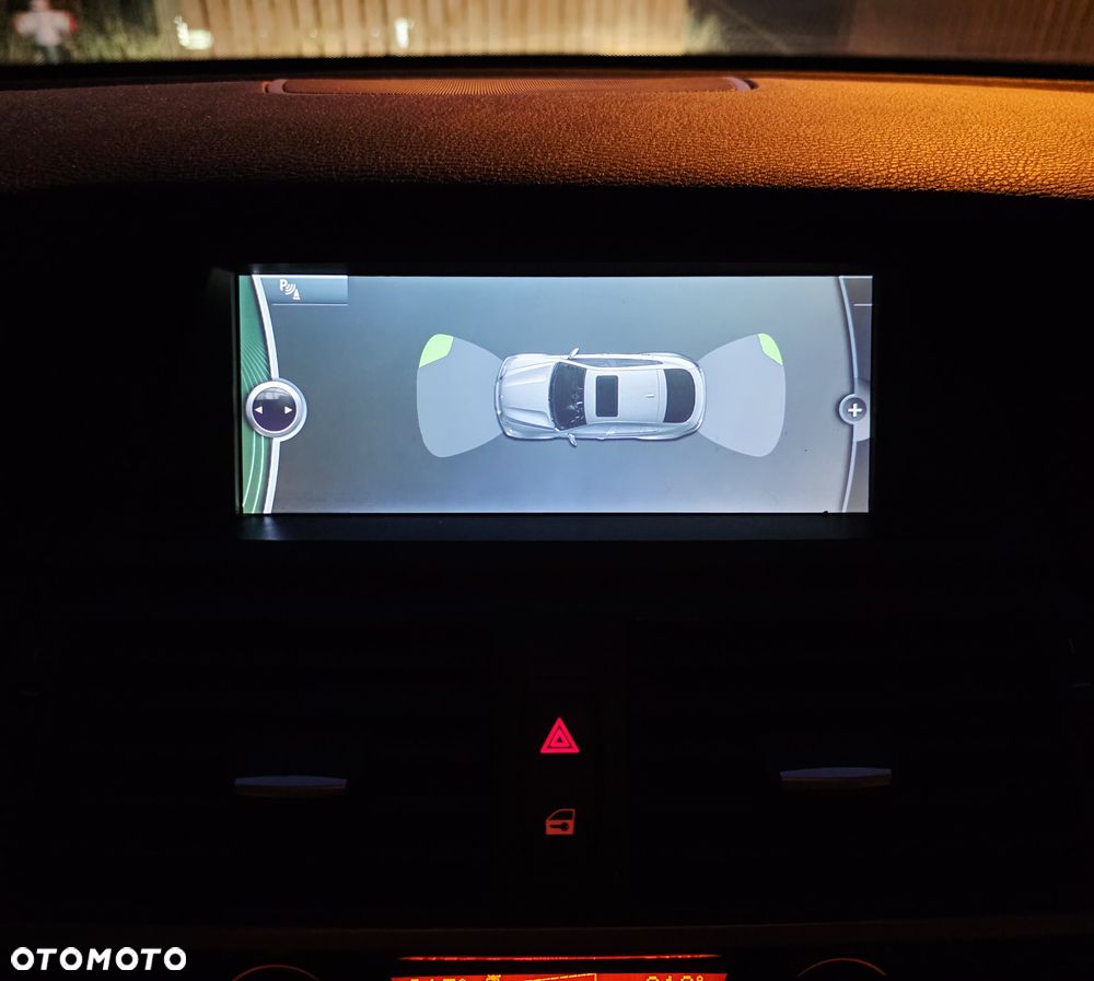 BMW X6 - 11