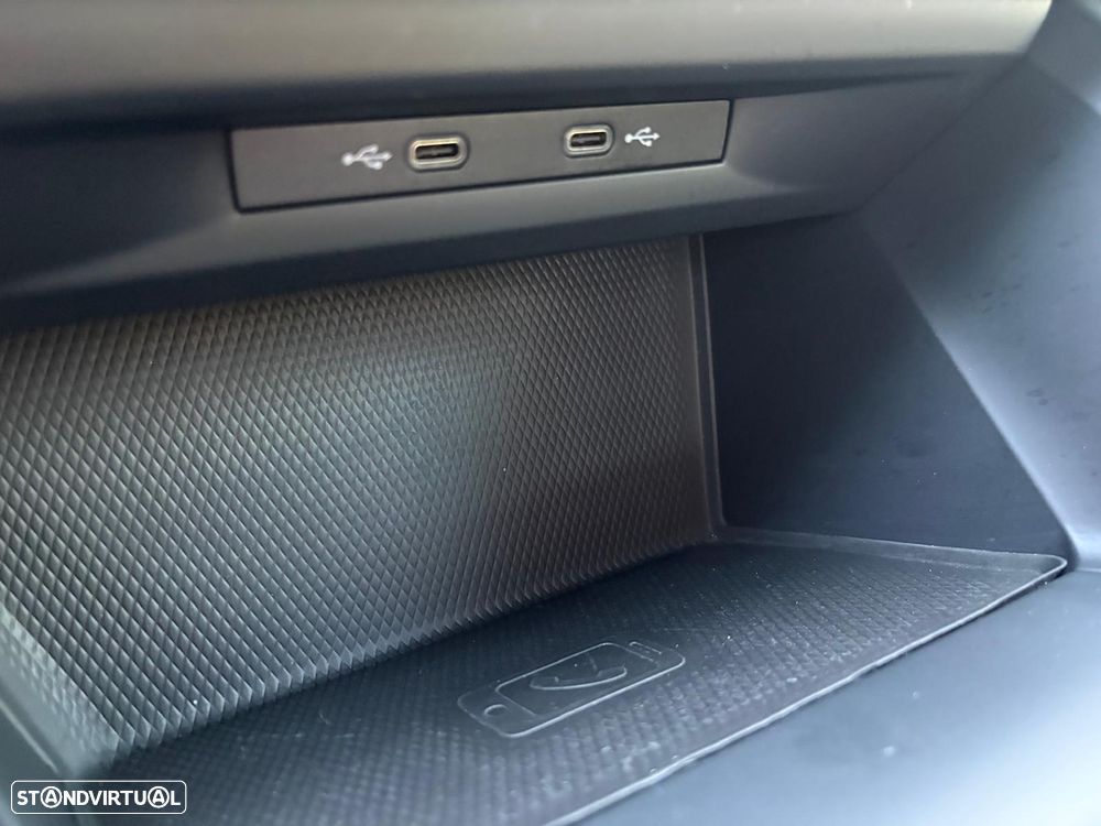 VW Golf 2.0 TDI SCR DSG R-Line - 19