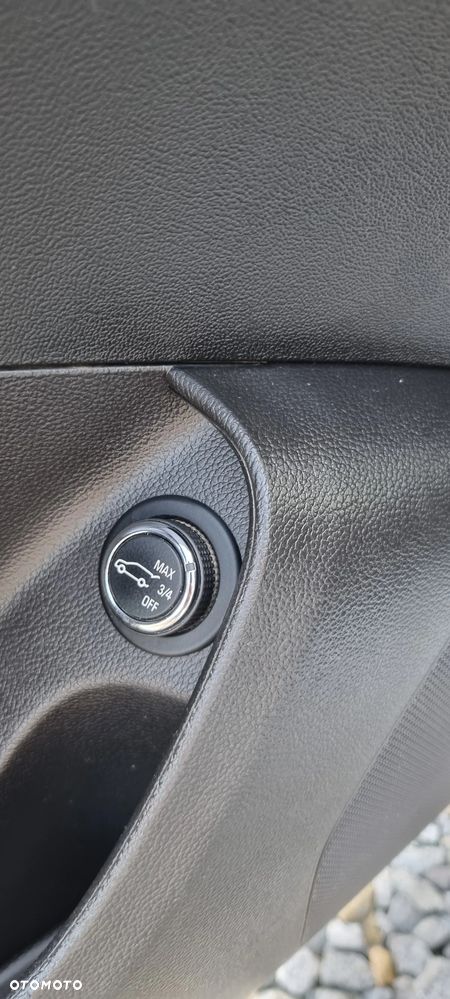 Opel Insignia 2.0 Exclusive - 17
