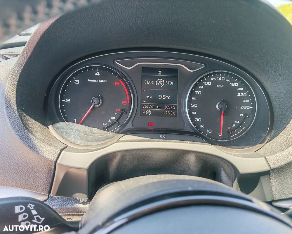Audi A3 2.0 TDI Quattro Stronic Ambition - 10