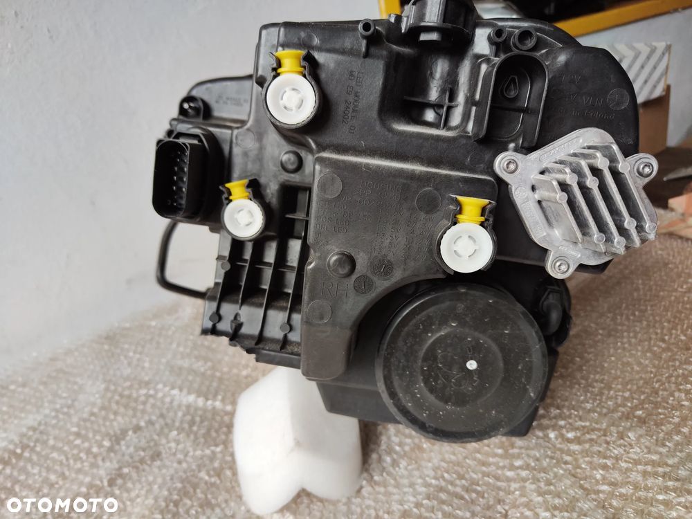 Reflektor Prawy Skoda Karoq 57B941010 Lampa Prawa - 4