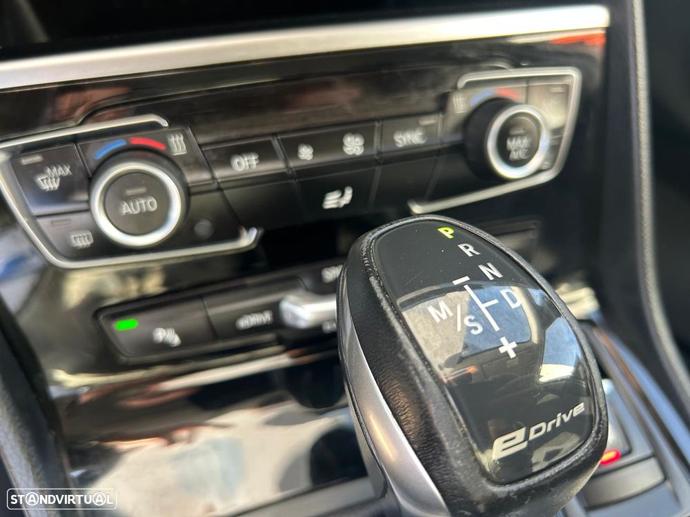 BMW 225xe Active Tourer Line Sport - 15