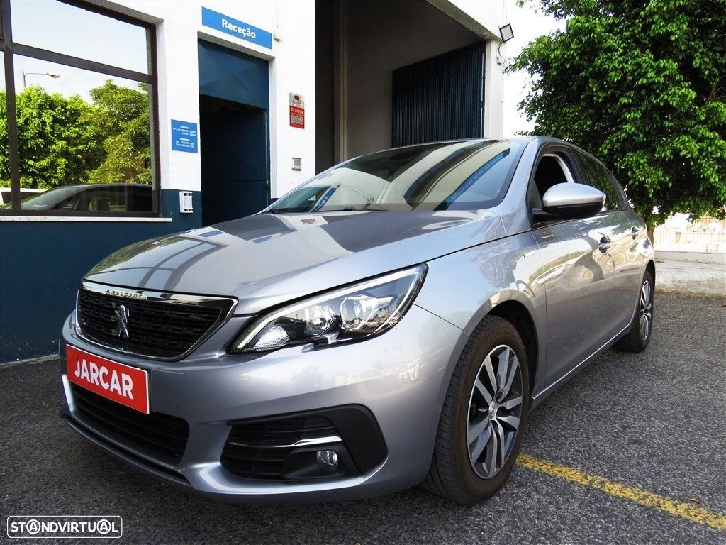 Peugeot 308 1.2 PureTech Style - 1