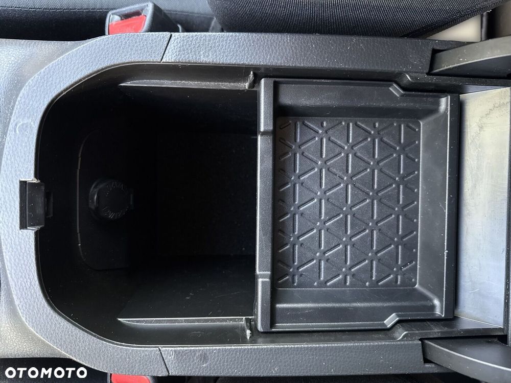Toyota RAV4 2.5 Hybrid Comfort 4x2 - 24