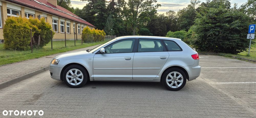 Audi A3 Sportback - 7