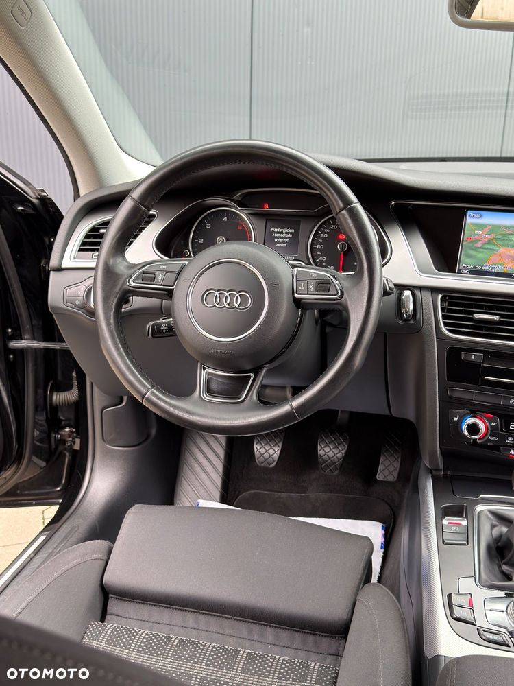 Audi A4 Avant 3.0 TDI DPF Attraction - 10