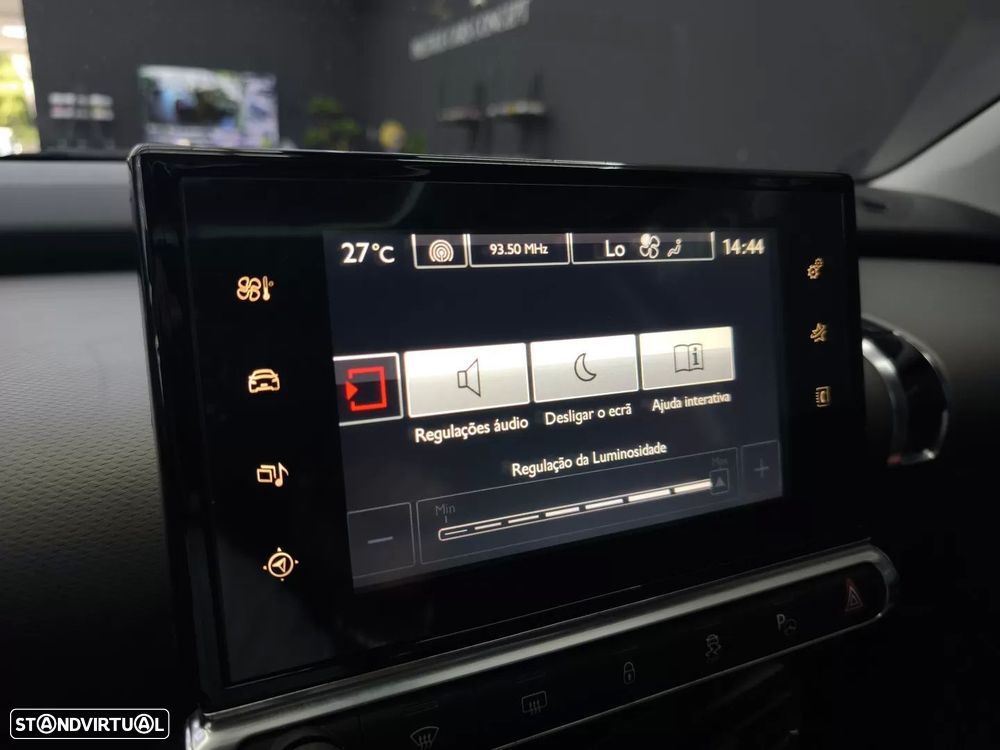 Citroën C4 Cactus 1.5 BlueHDi Shine Pack — fotografia 37