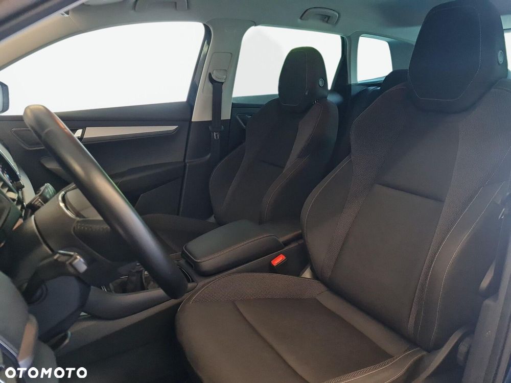 Skoda Karoq 1.5 TSI ACT Ambition - 25