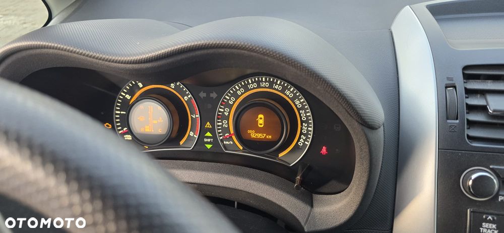 Toyota Auris - 10