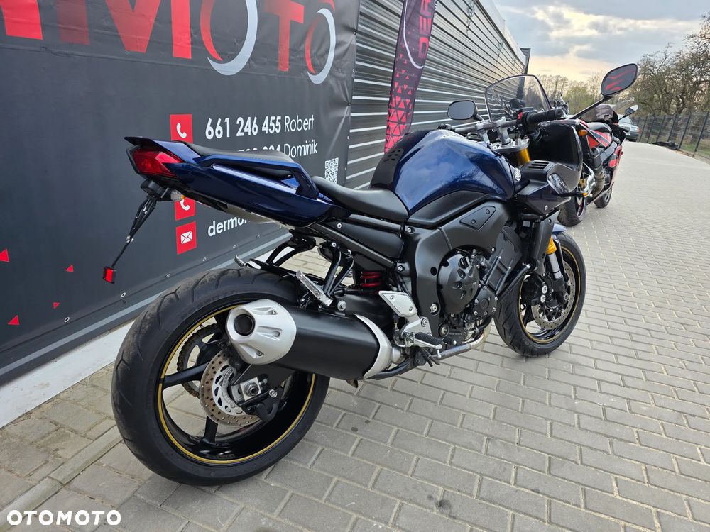 Yamaha FZ - 8