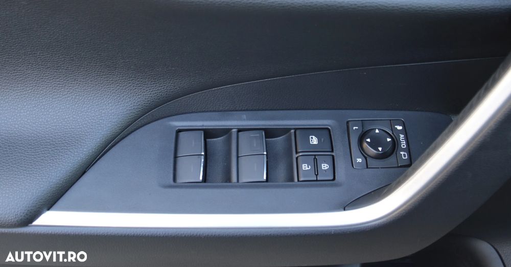 Toyota RAV4 Technik- und Style Paket - 30