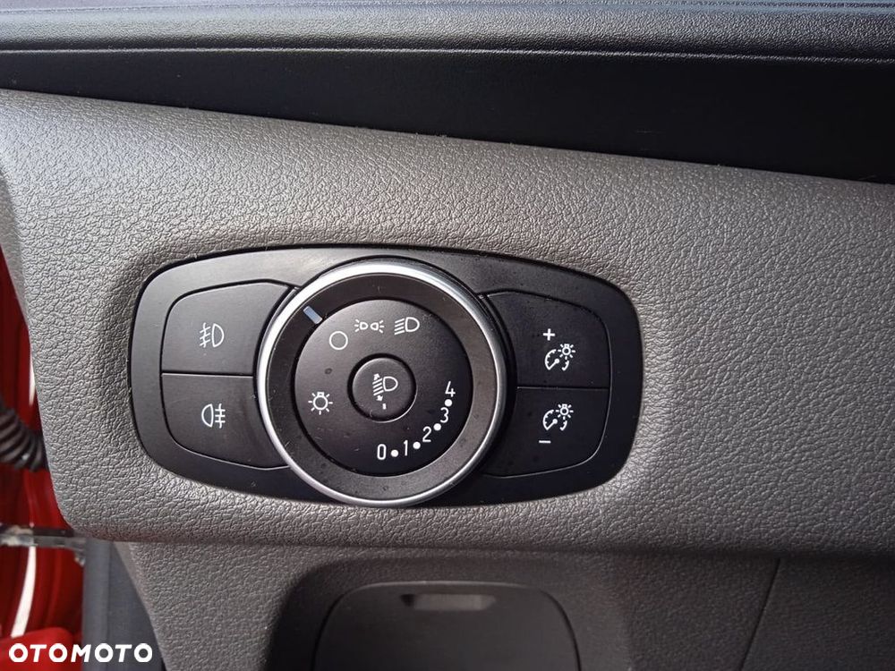 Ford Transit Custom - 28