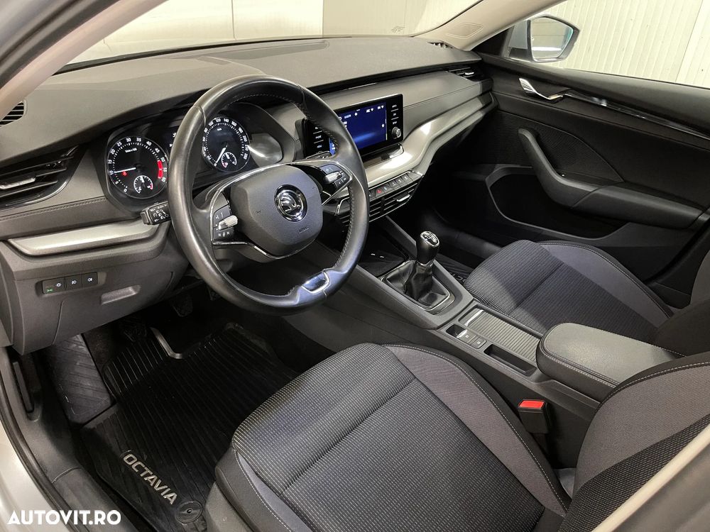 Skoda Octavia 2.0 TDI Ambition - 5