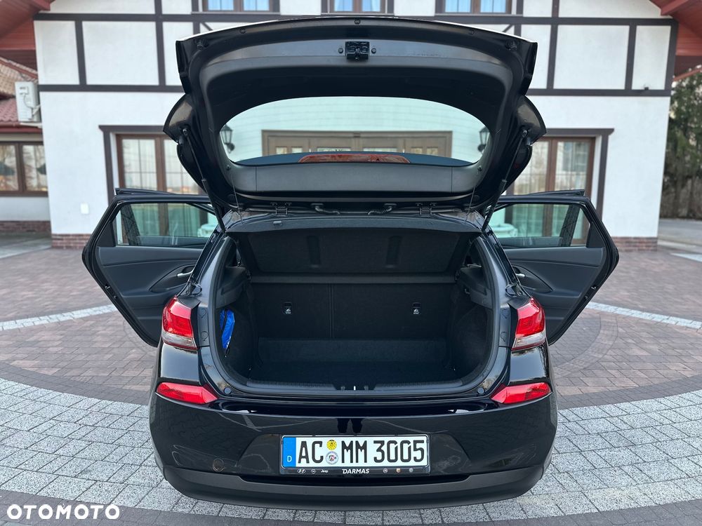 Hyundai i30 1.4 Passion Plus - 38