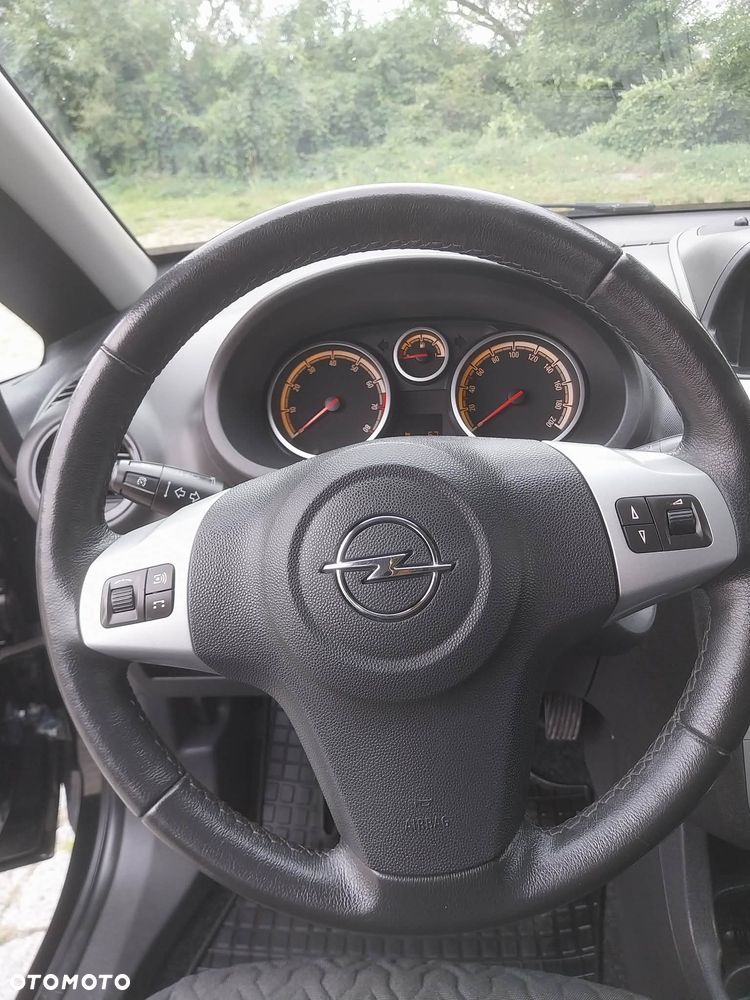 Opel Corsa 1.4 Active - 28