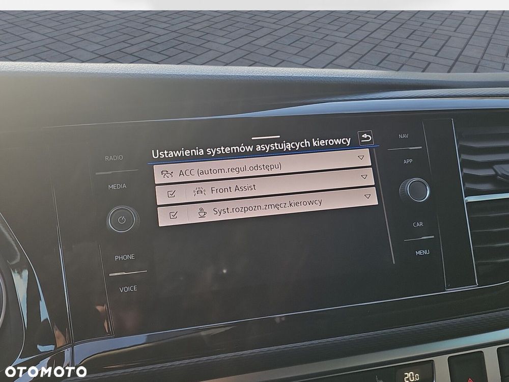 Volkswagen California - 32