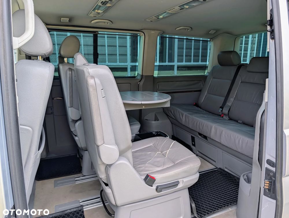 Volkswagen Multivan Multivan Highline Autm - 19
