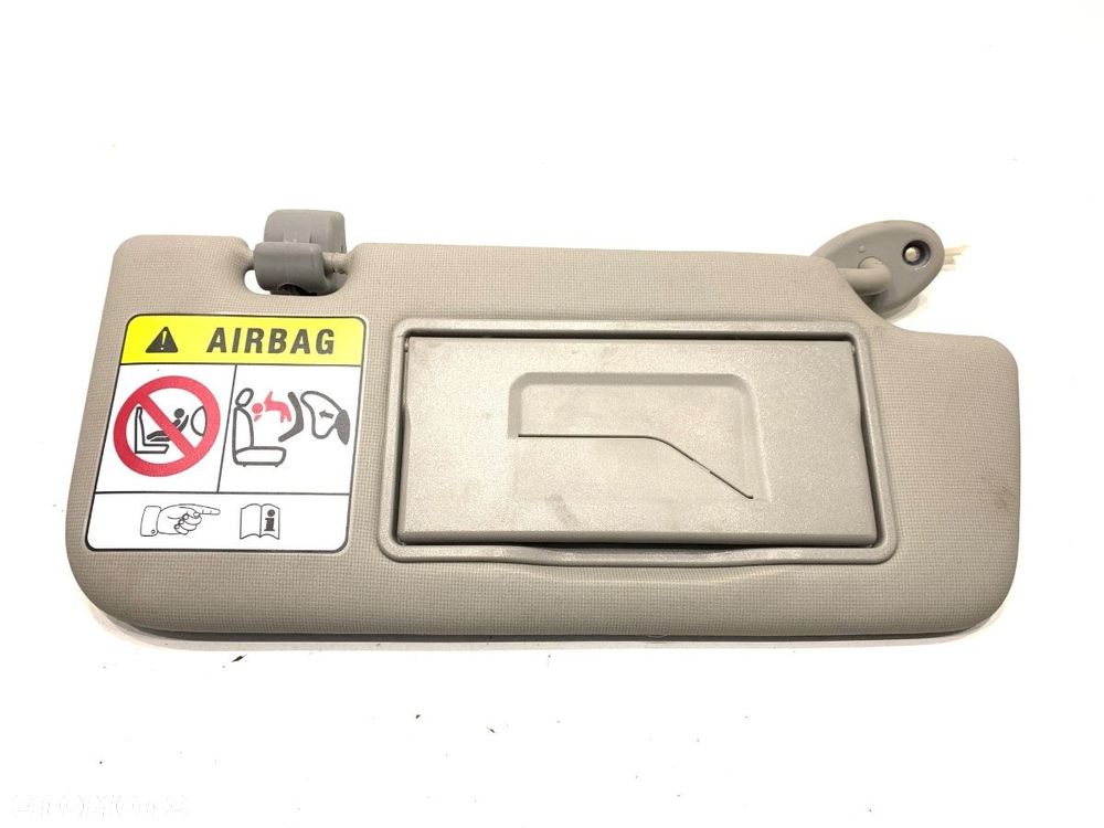 OSŁONA PRZECIWSŁONECZNA PRAWY  SSANGYONG TIVOLI 2015 - 2022 1.5 T-GDi 120 kW [163 KM] benzyna 2021 - 1