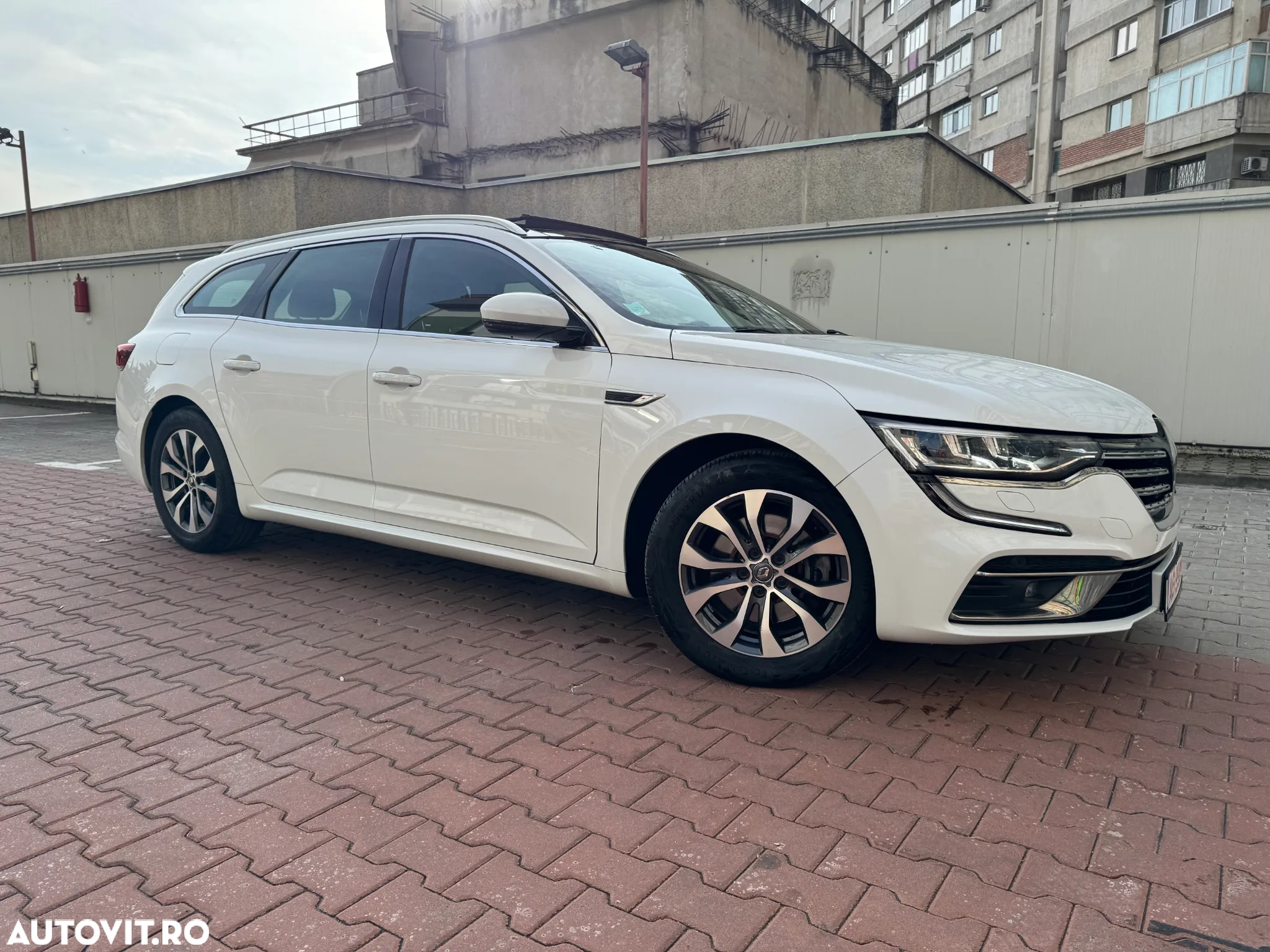 Renault Talisman Grandtour BLUE dCi 160 EDC INTENS - 6