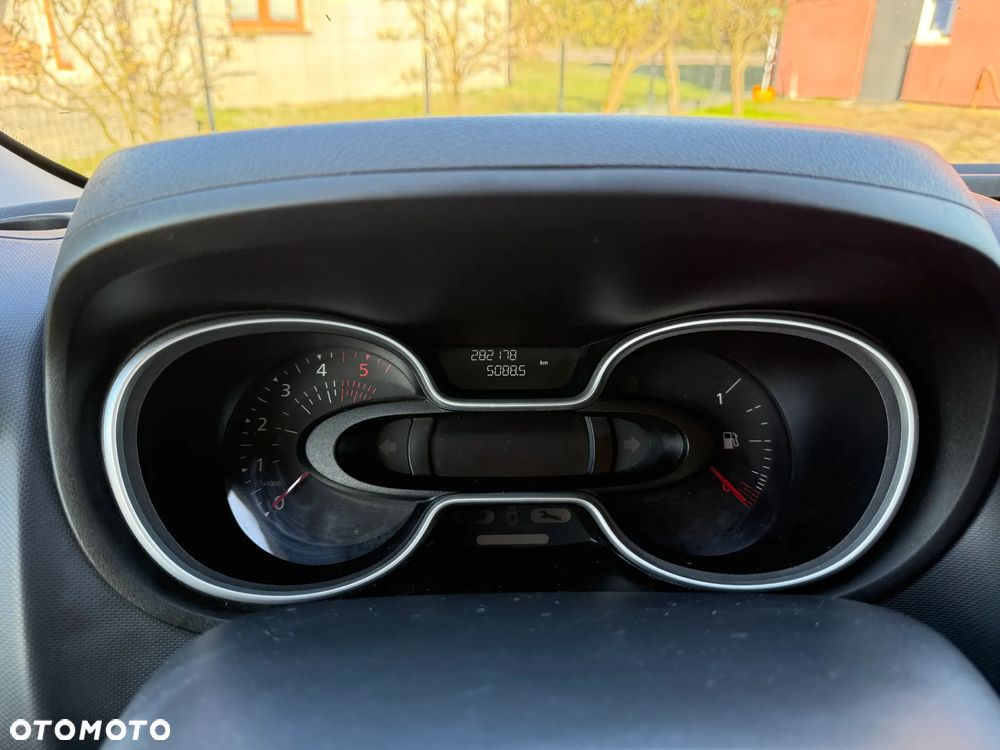 Renault Trafic - 26