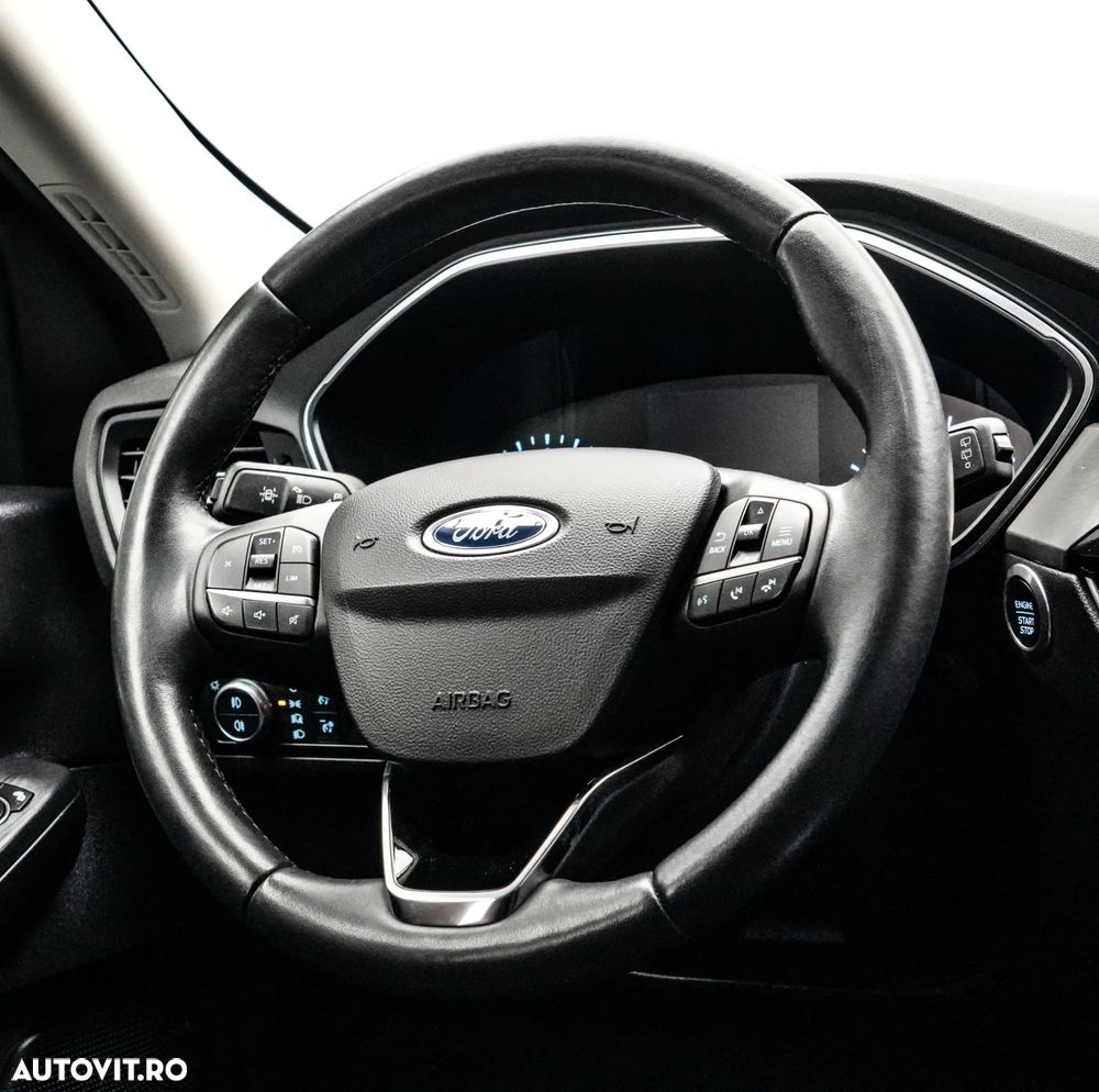 Ford Kuga 1.5 EcoBlue A8 FWD Titanium - 17